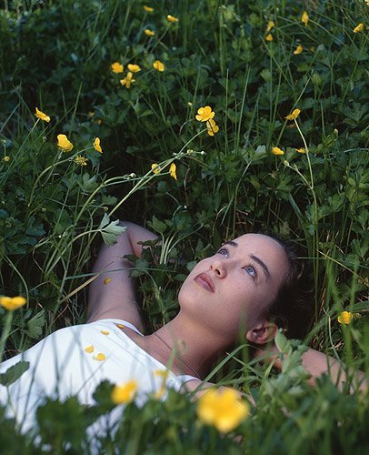 Cutie-in-weeds